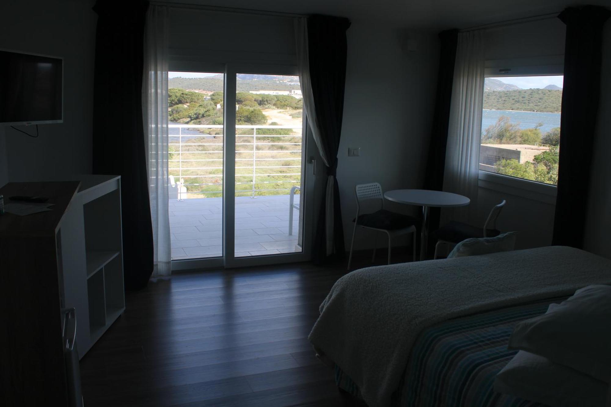 Lido Del Faro Hotel Olbia Buitenkant foto