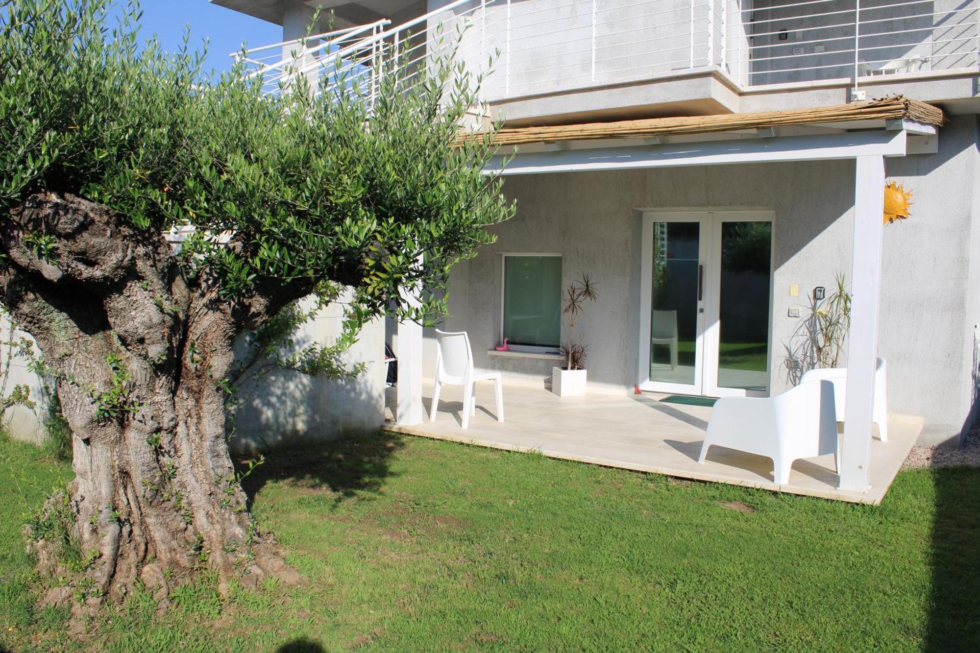 Lido Del Faro Hotel Olbia Buitenkant foto